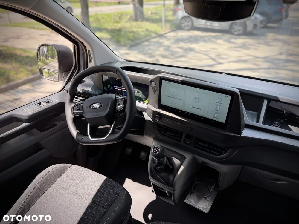 Ford Transit Custom - 27