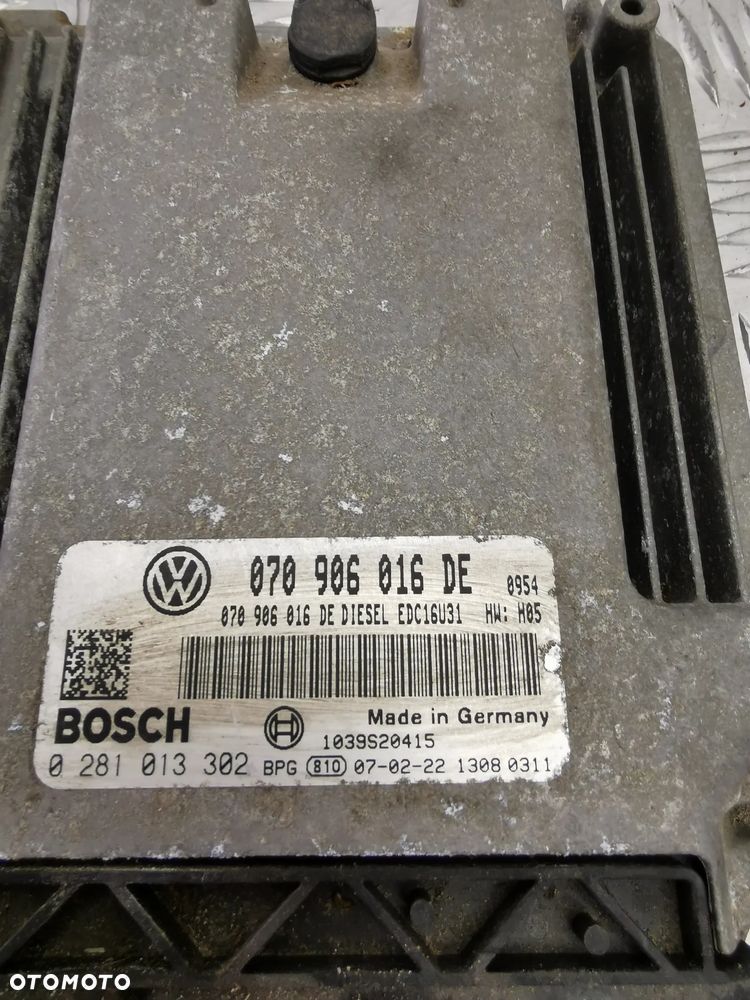 VW TOUAREG 7L LIFT 06-09R ZESTAW STARTOWY 2.5 BPE ROZRUCHOWY 070906016DE 3D0909139B 1 KLUCZYK - 3