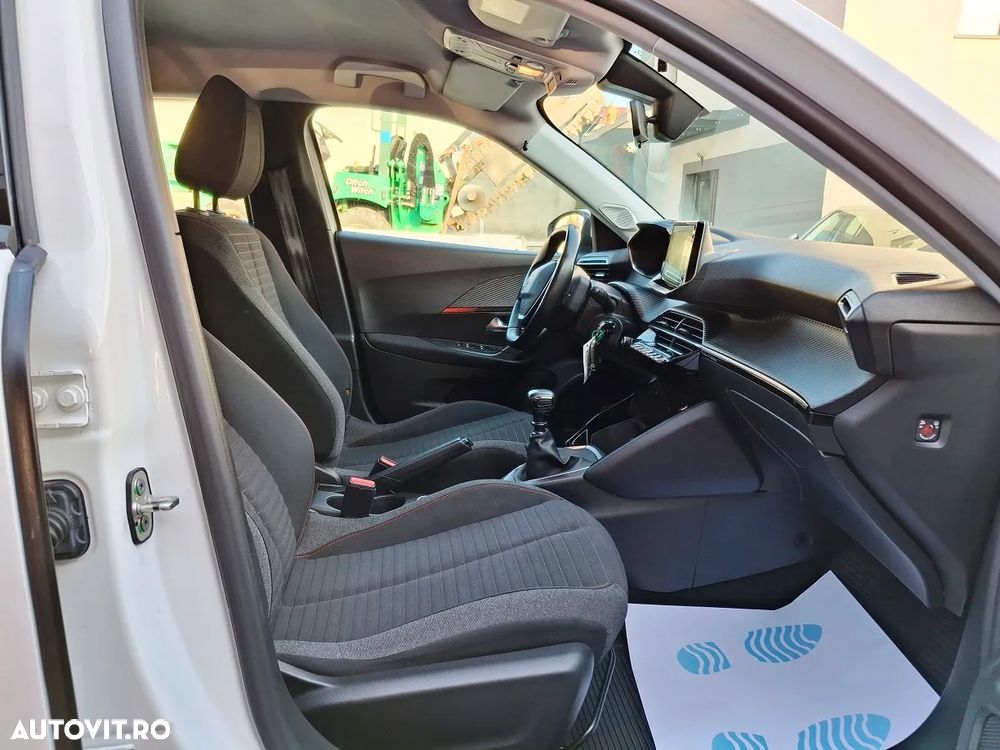 Peugeot 2008 1.5 BlueHDI STT Active - 12