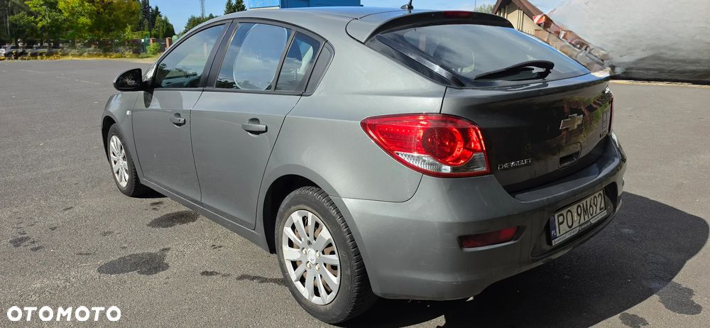 Chevrolet Cruze 2.0 VDCi LS+ - 6