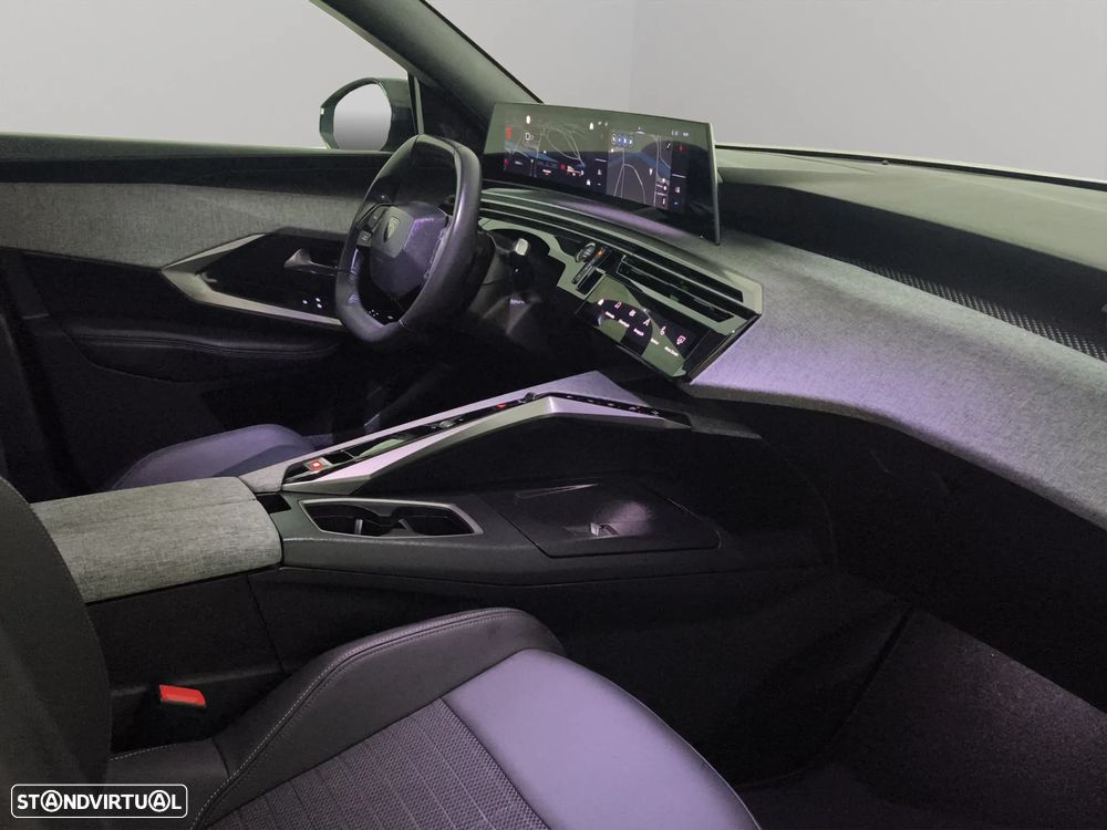 Peugeot 3008 1.2 Hybrid Allure Pack e-DCS6 - 16