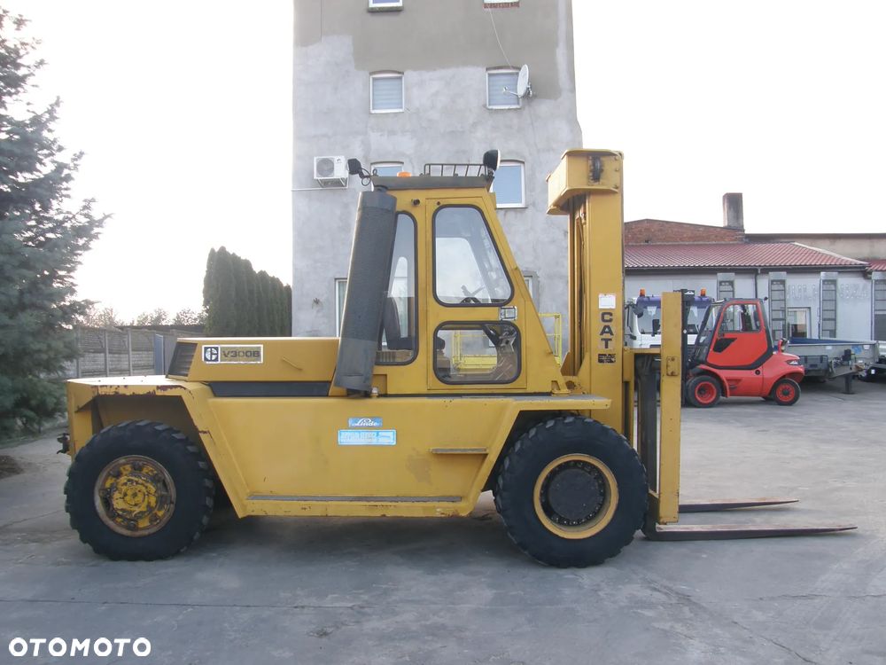 Caterpillar V300B 2300h 14000kg wózek widłowy z Niemiec - 13