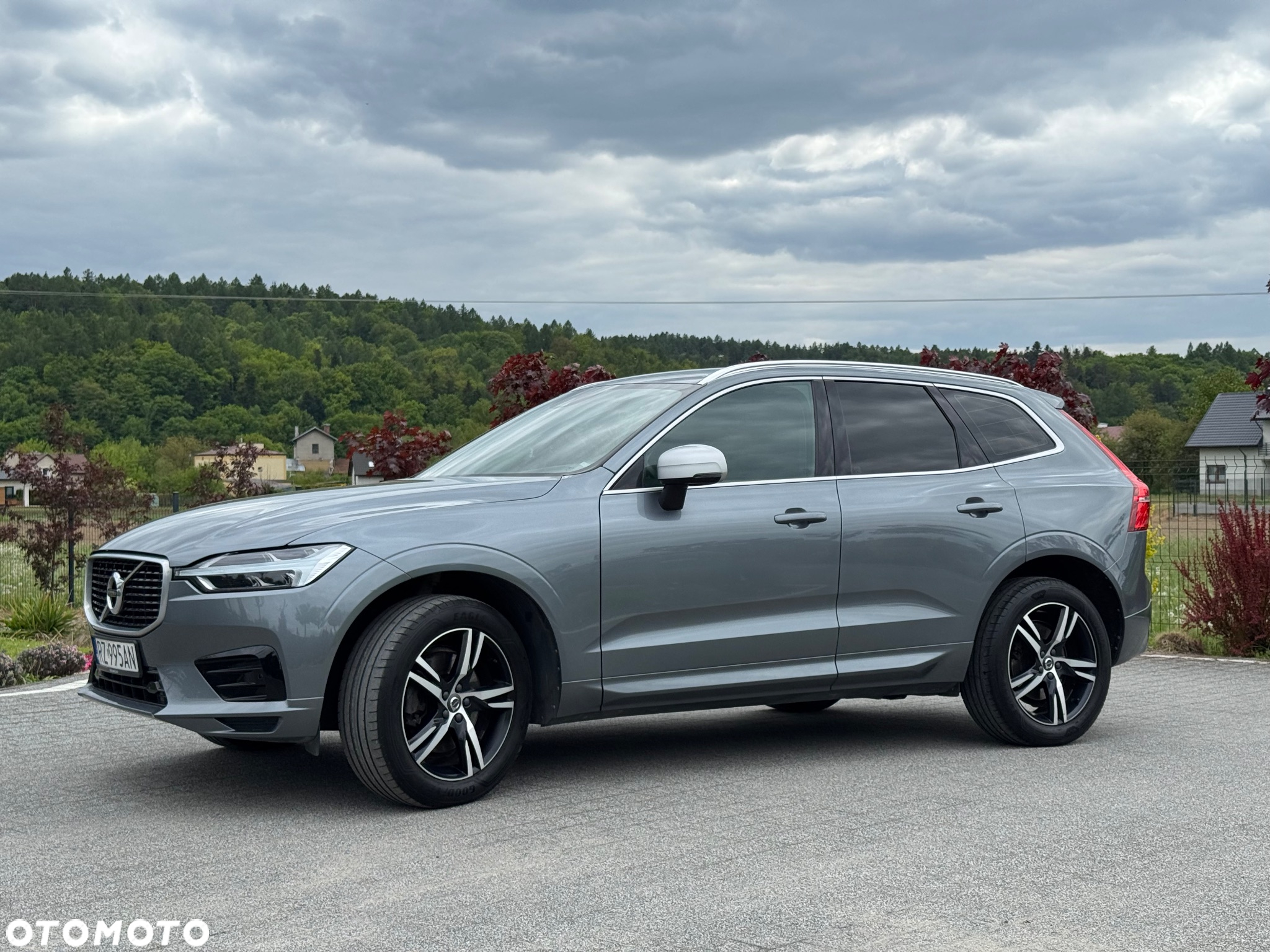 Volvo XC 60 D4 AWD R-Design - 2