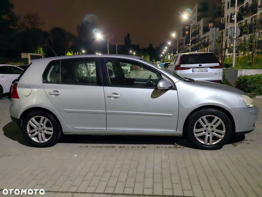 Volkswagen Golf - 14
