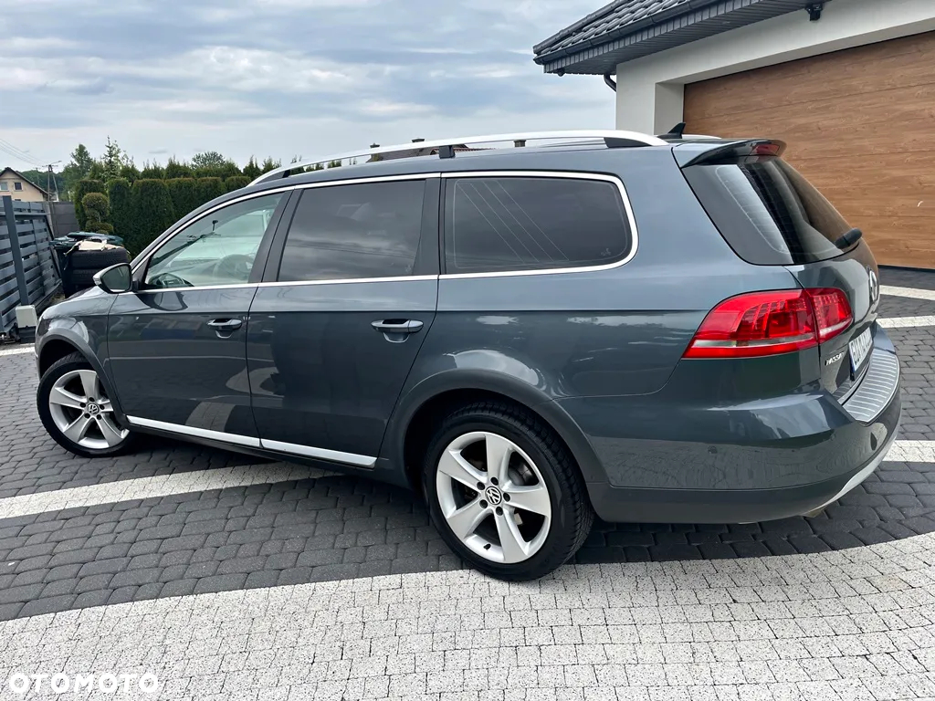 Volkswagen Passat Alltrack 2.0 TDI BlueMotion Technology - 17