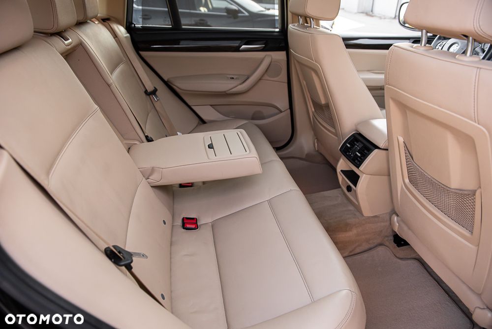 BMW X3 xDrive20d Blue Performance - 34