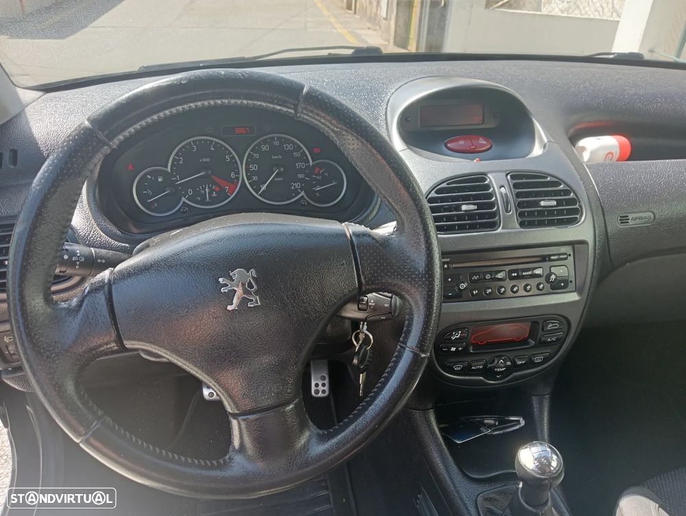 Peugeot 206 SW 1.4 16V XS - 16
