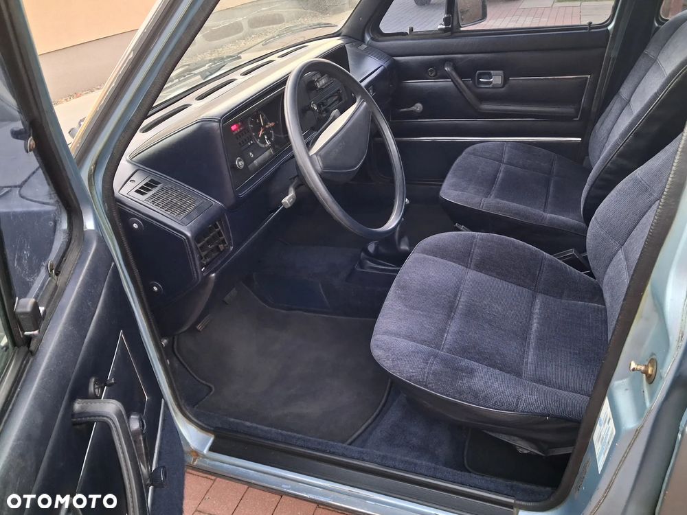 Volkswagen Golf 1.6 CL TD - 8