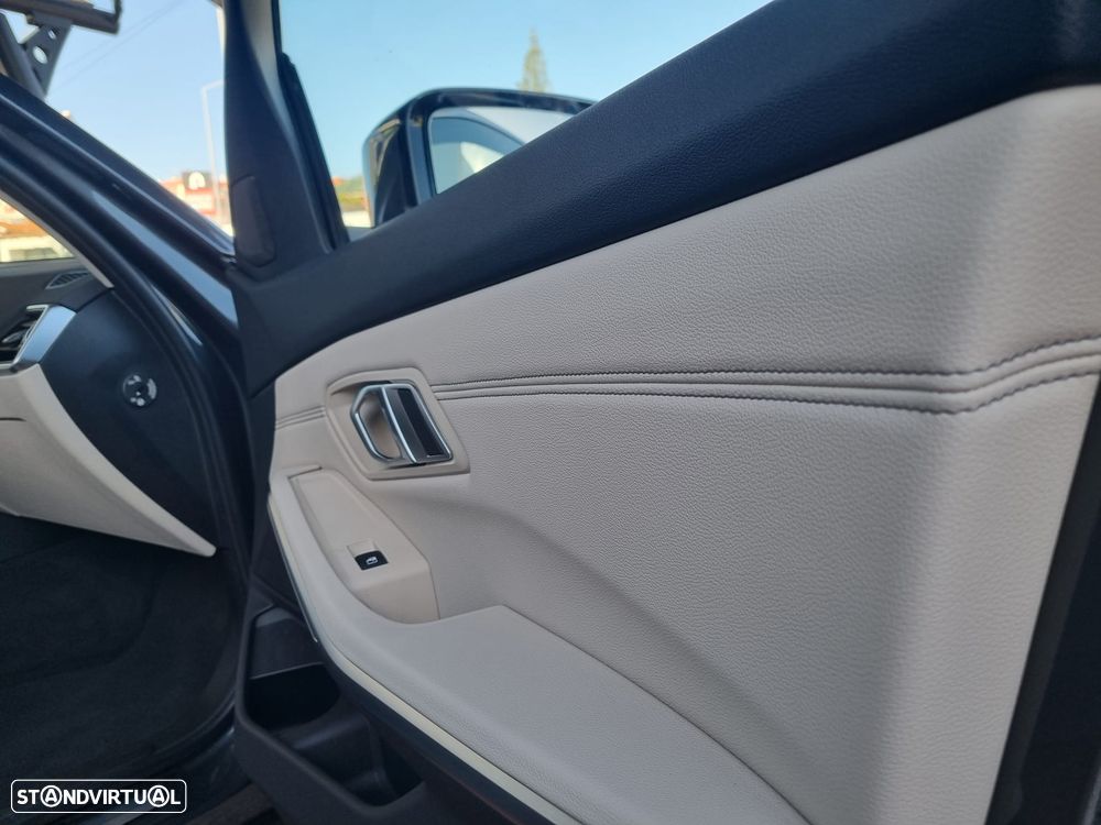 BMW 320 e Line Luxury Auto - 27