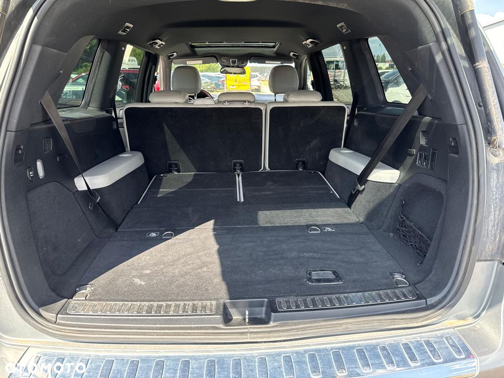 Mercedes-Benz GL - 32