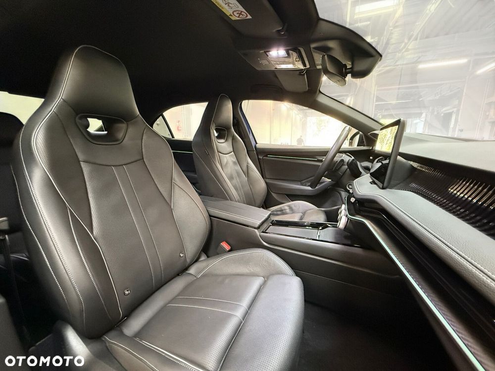 Skoda Superb 2.0 TDI SCR 4x4 Sportline DSG - 26