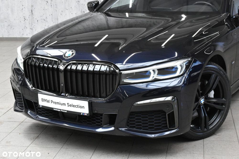 BMW Seria 7 - 32