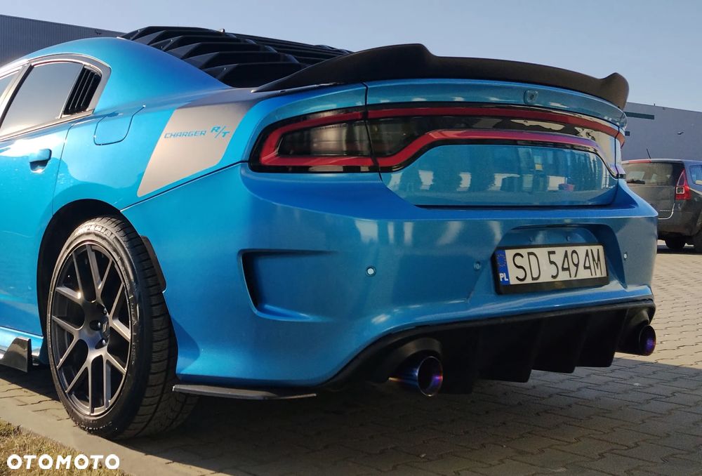 Dodge Charger 5.7 R/T - 4