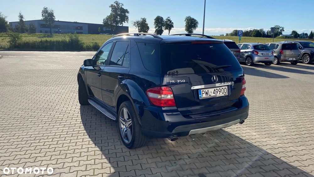 Mercedes-Benz ML 350 4-Matic - 6