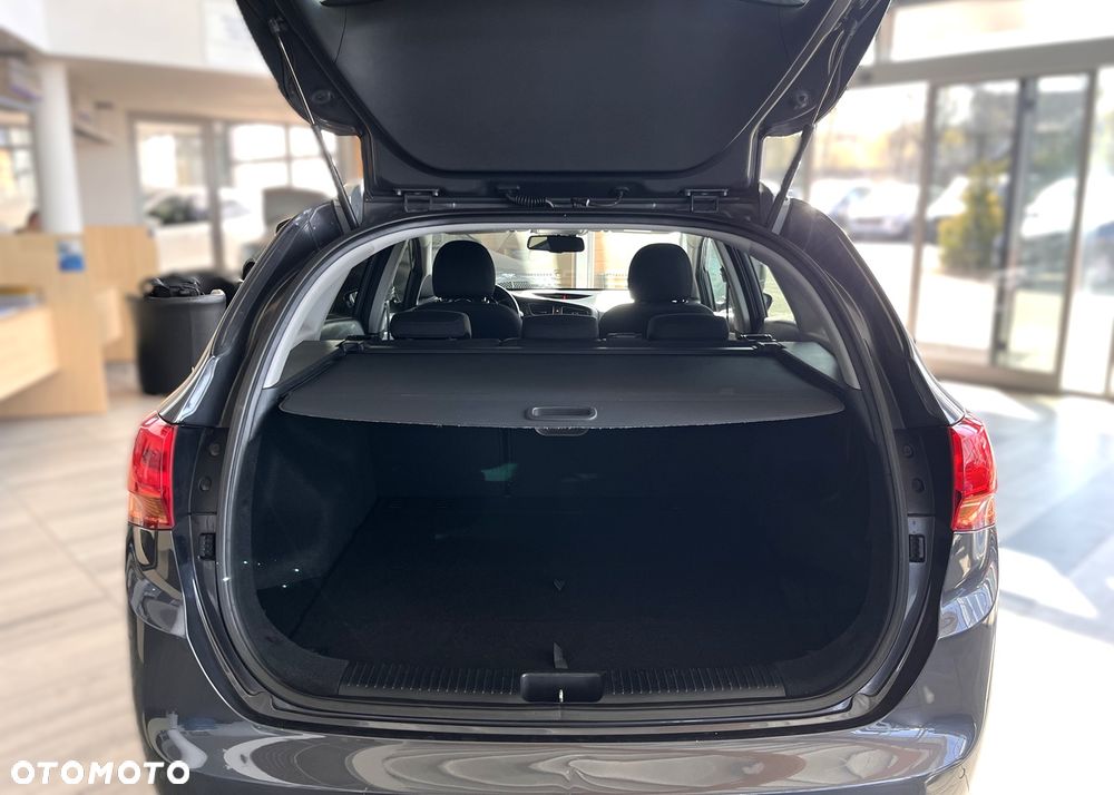 Kia Ceed 1.6 GDI Business Line - 30