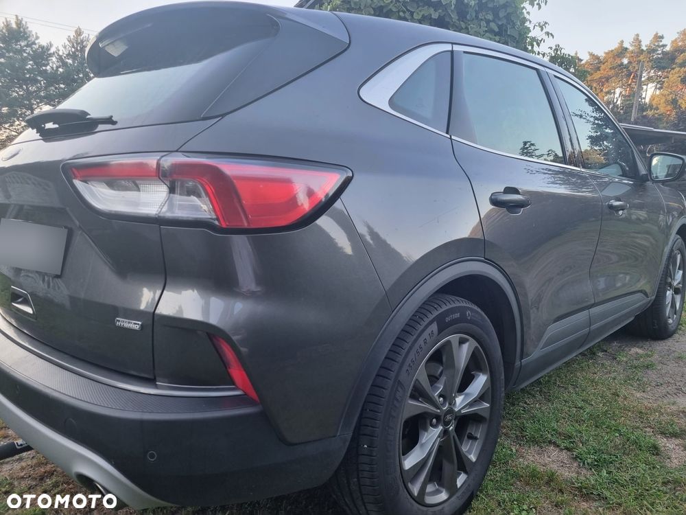 Ford Kuga 2.5P PHEV FWD Titanium - 11