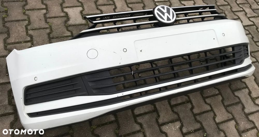 VW Touran 5TA zderzak przód przedni L0K1 - 3