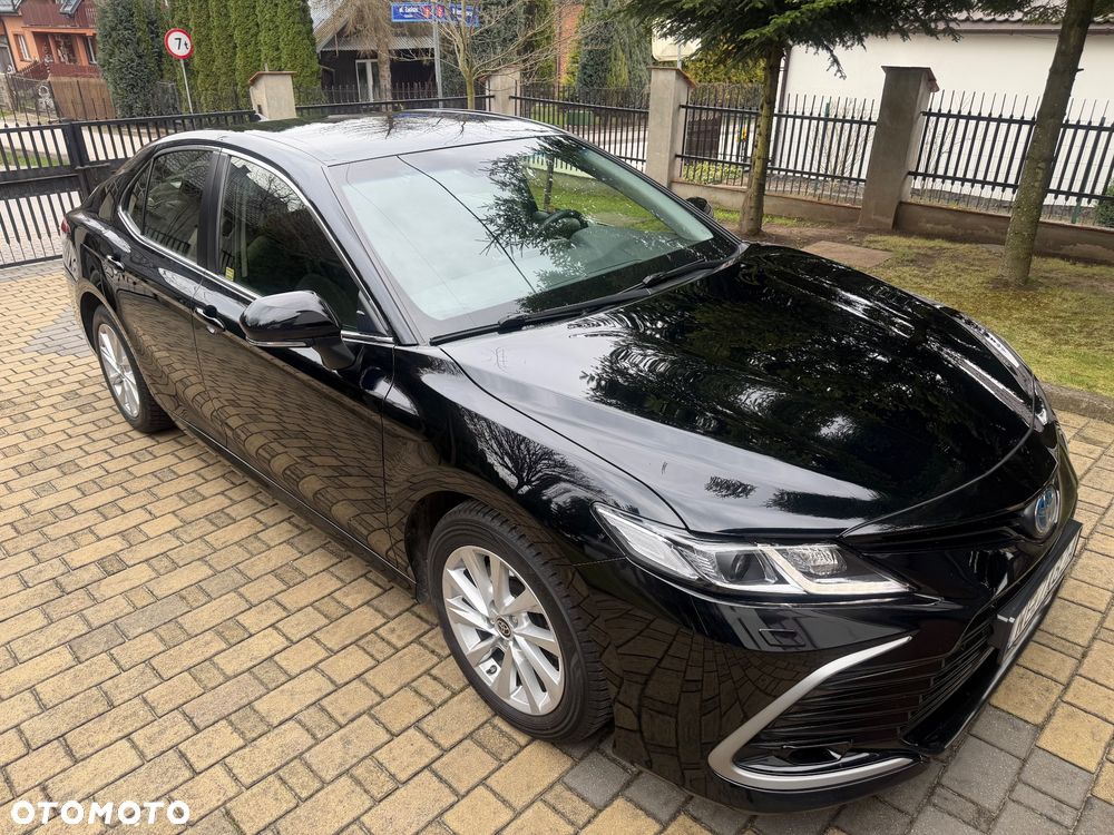 Toyota Camry - 6