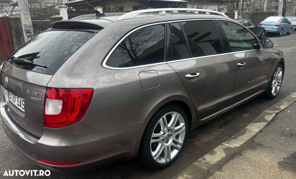 Skoda Superb 1.6 TDI Greenline Elegance - 6