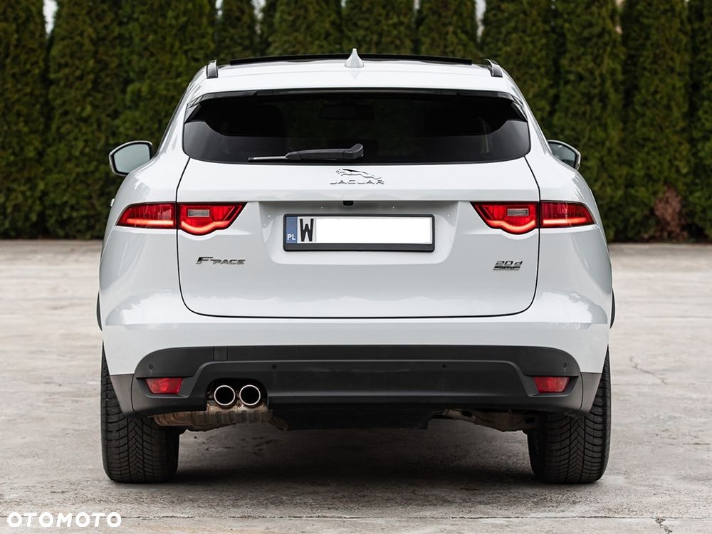 Jaguar F-Pace 2.0 i4D AWD Prestige - 11