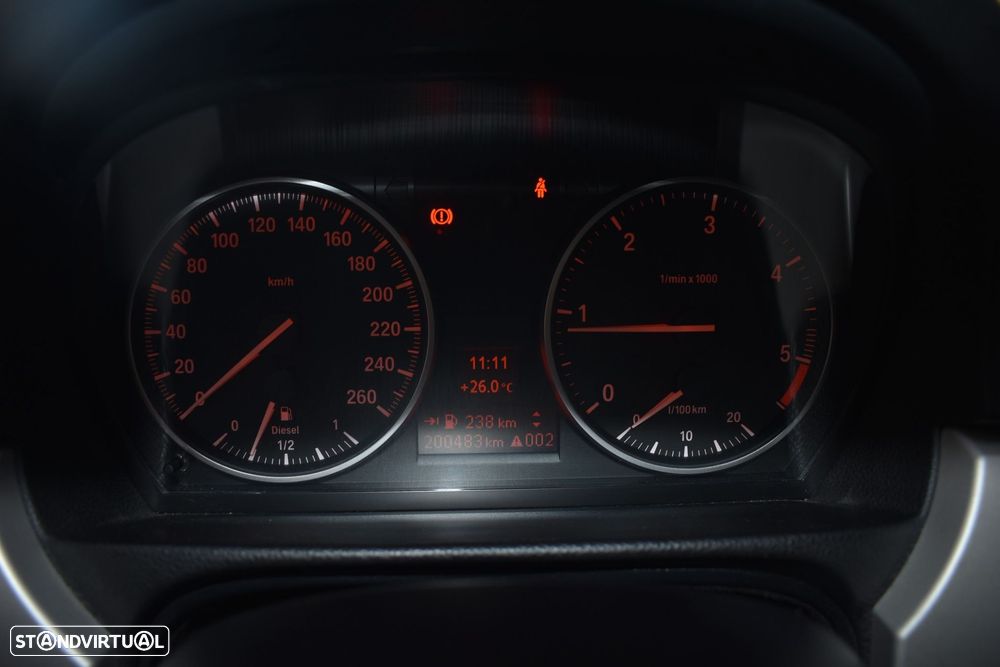 BMW 318 - 27