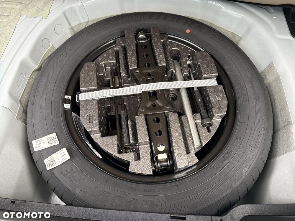 Skoda Kamiq 1.5 TSI Monte Carlo DSG - 27