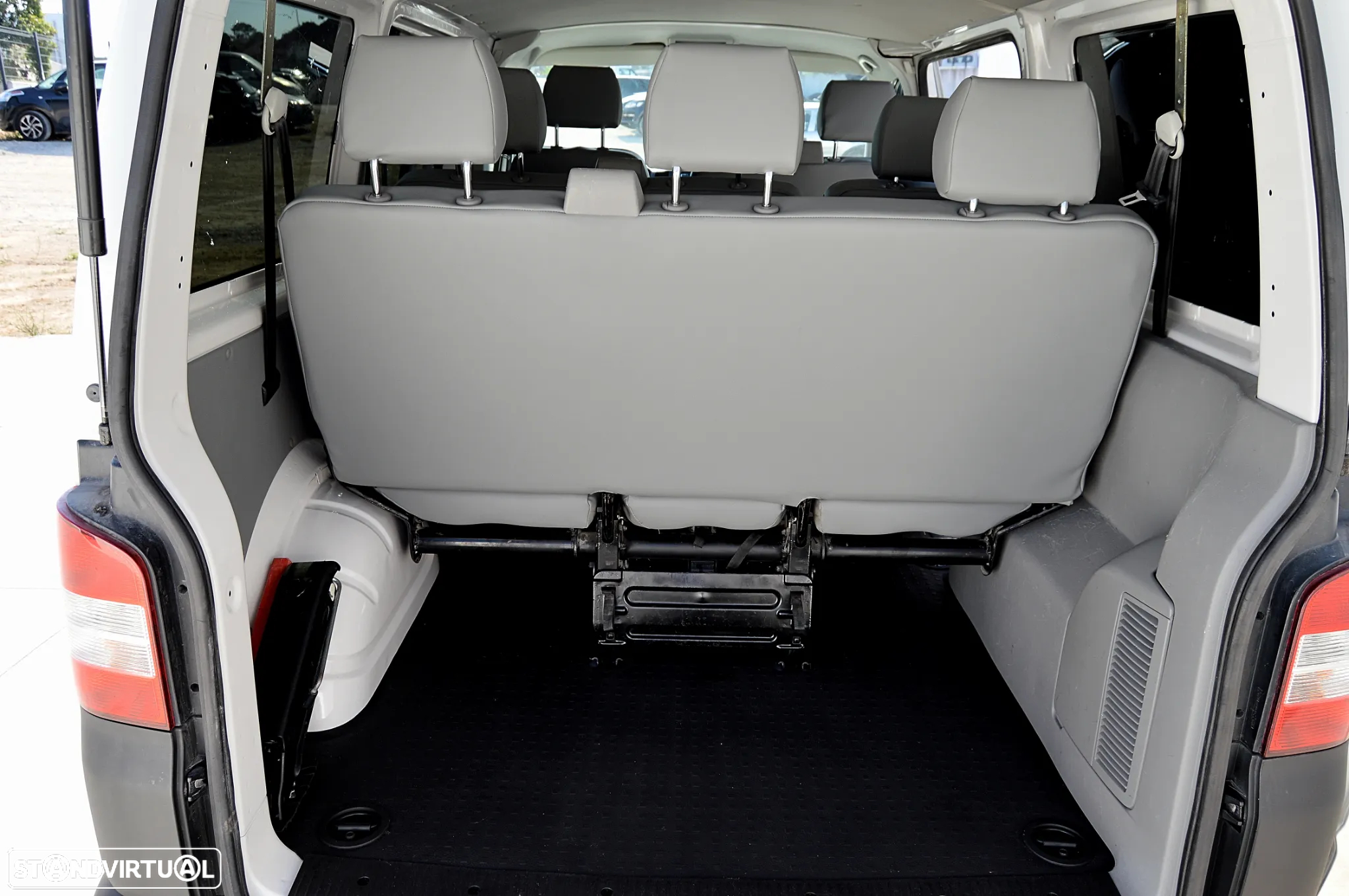 VW Transporter Transport 2.0 TDi 114 Extra AC BlueMotion - 22