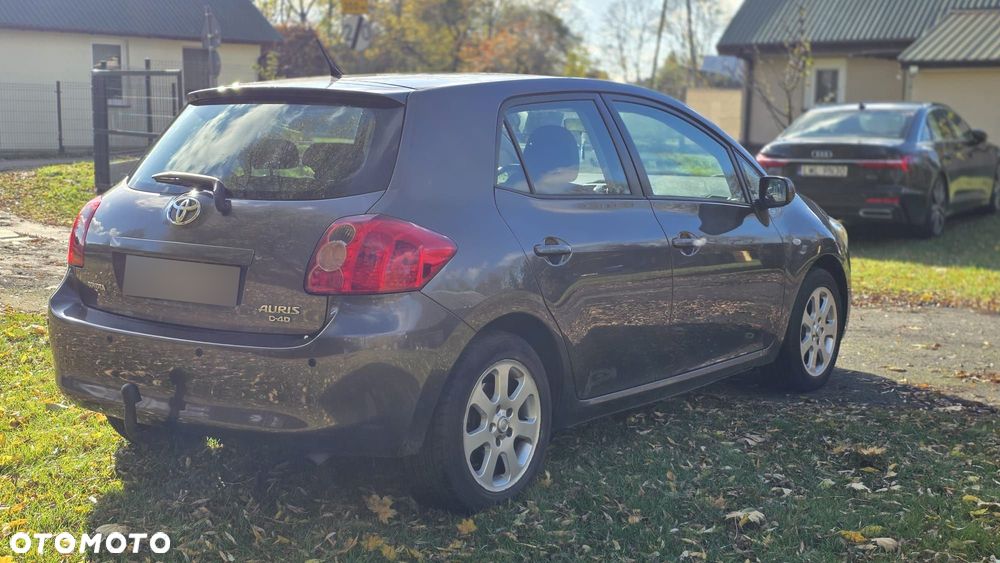 Toyota Auris - 21