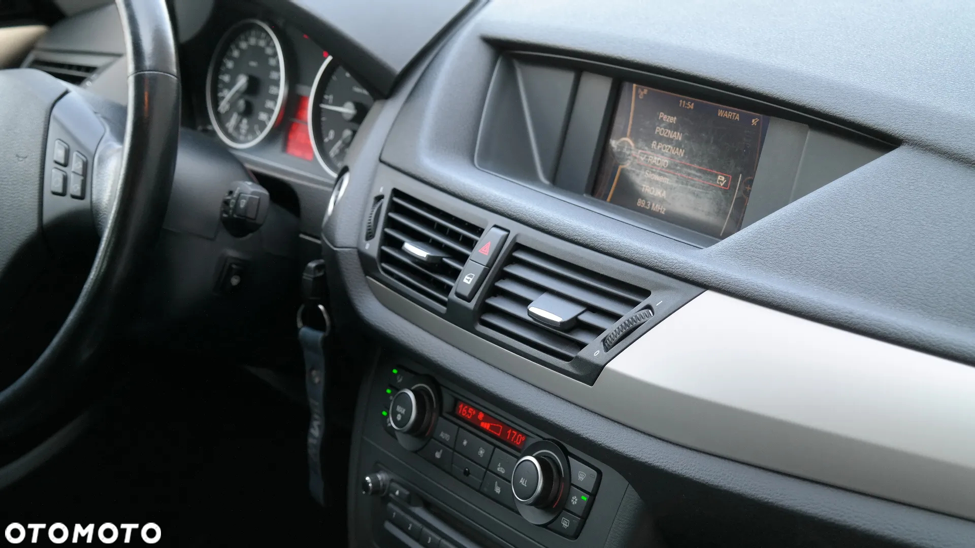 BMW X1 xDrive20d - 31