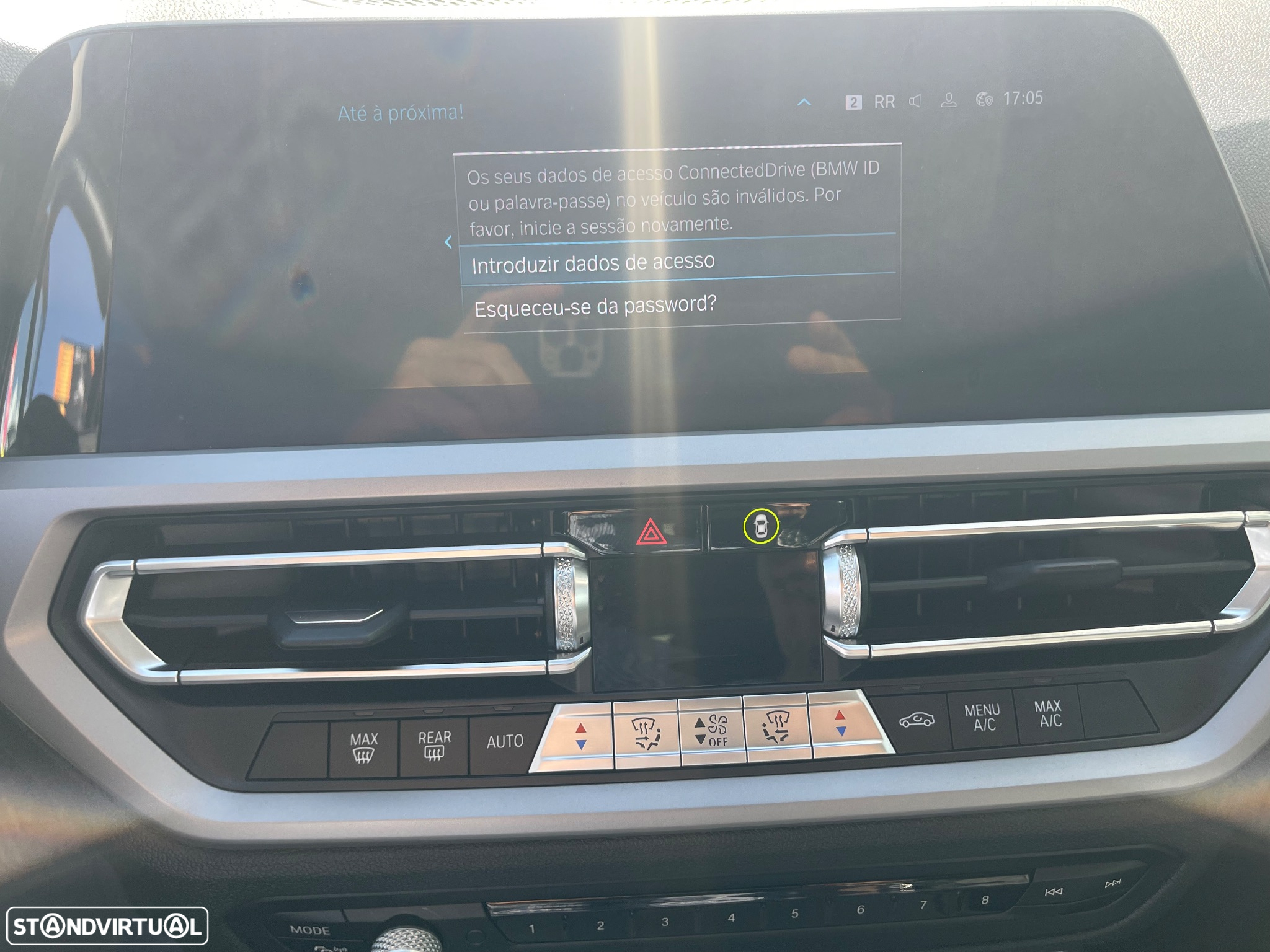 BMW 330 e Touring Line Sport Auto - 28