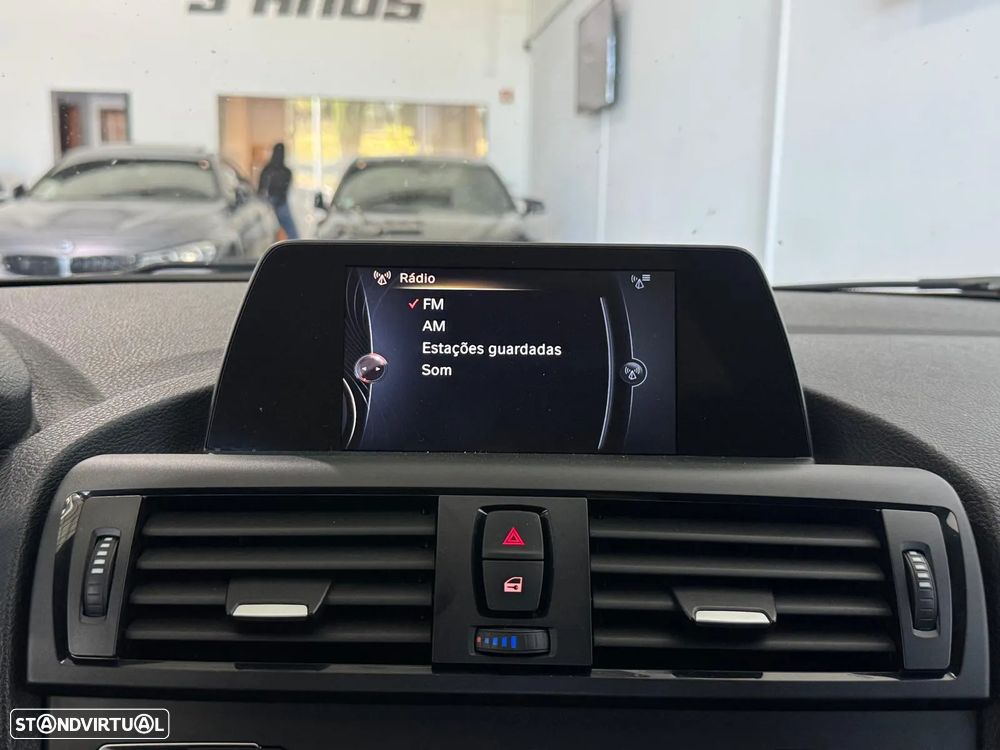 BMW 120 dA Pack M - 24