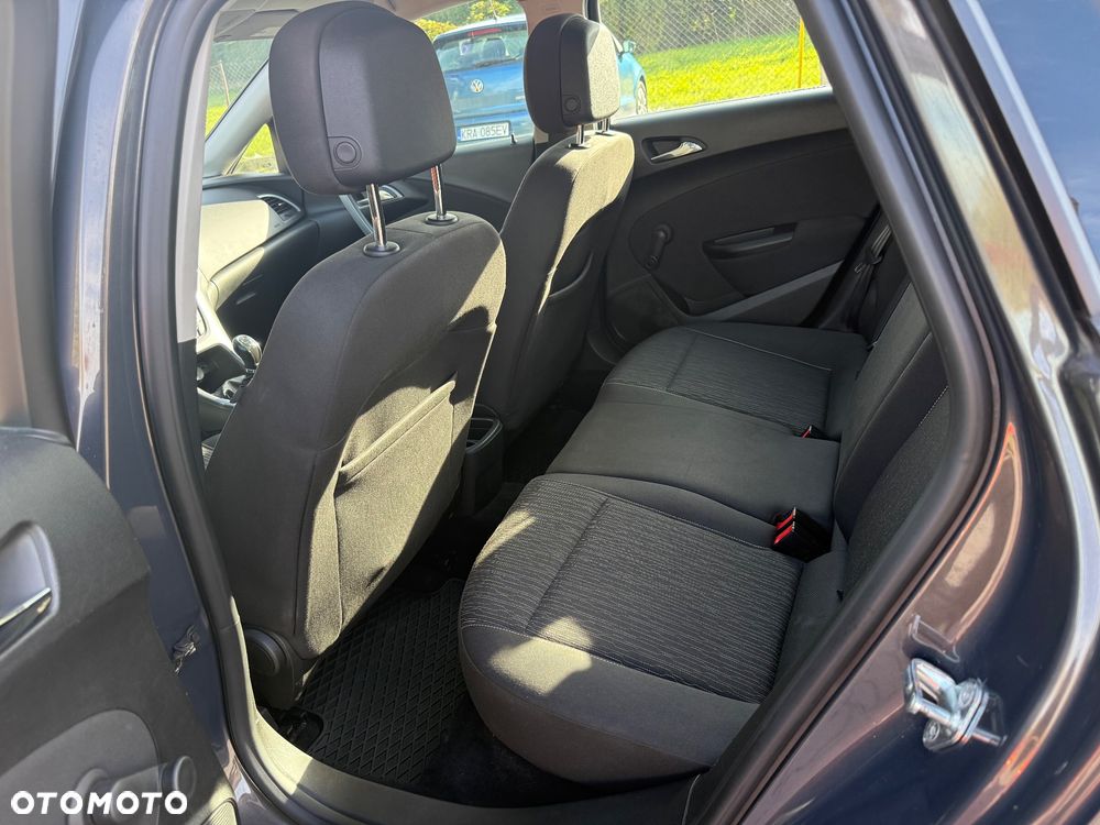 Opel Astra 1.7 CDTI DPF Active - 12