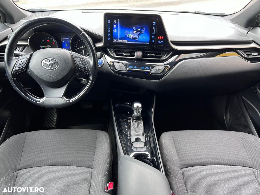 Toyota C-HR - 6