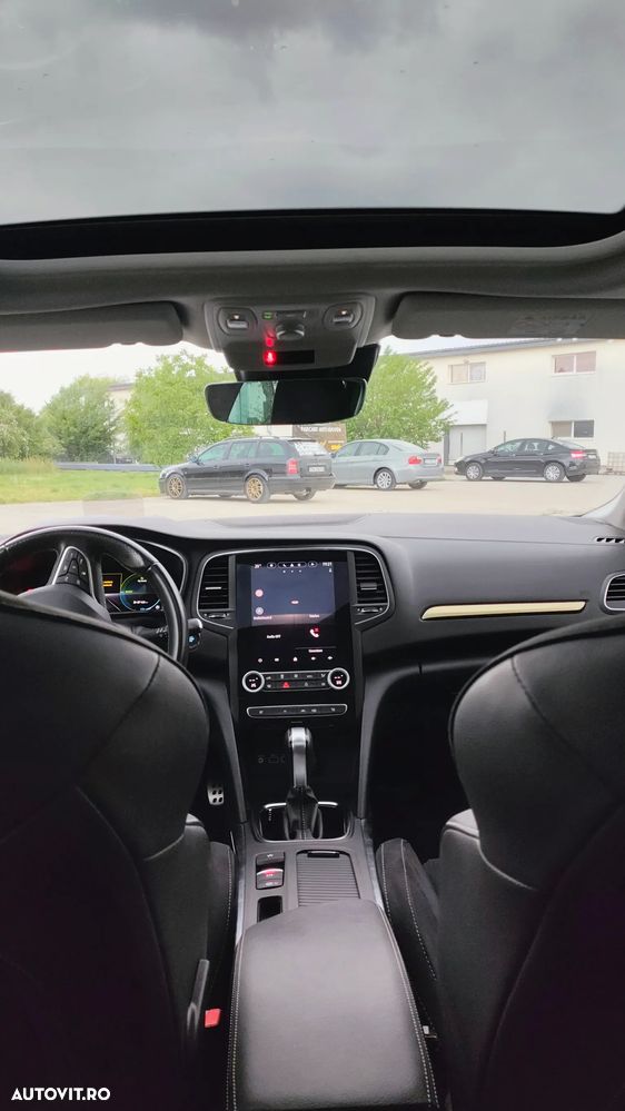 Renault Megane E-TECH 160 INTENS - 8