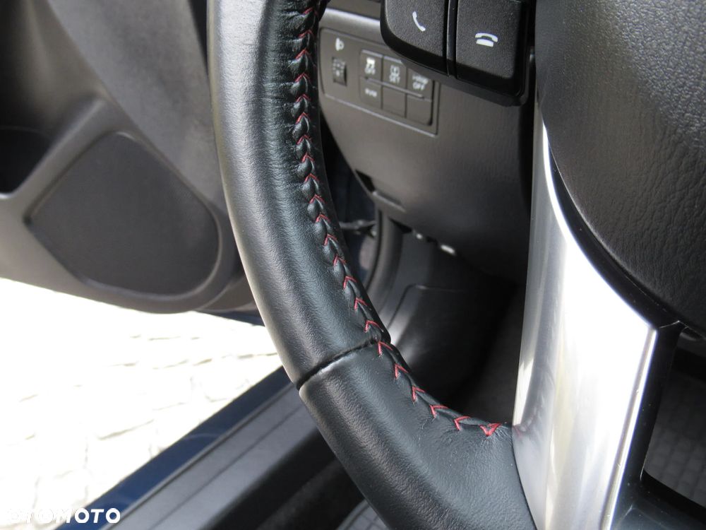 Mazda 3 SKYACTIV-G 120 Sports-Line - 26