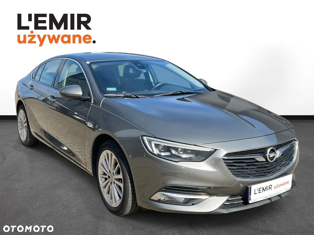 Opel Insignia - 24