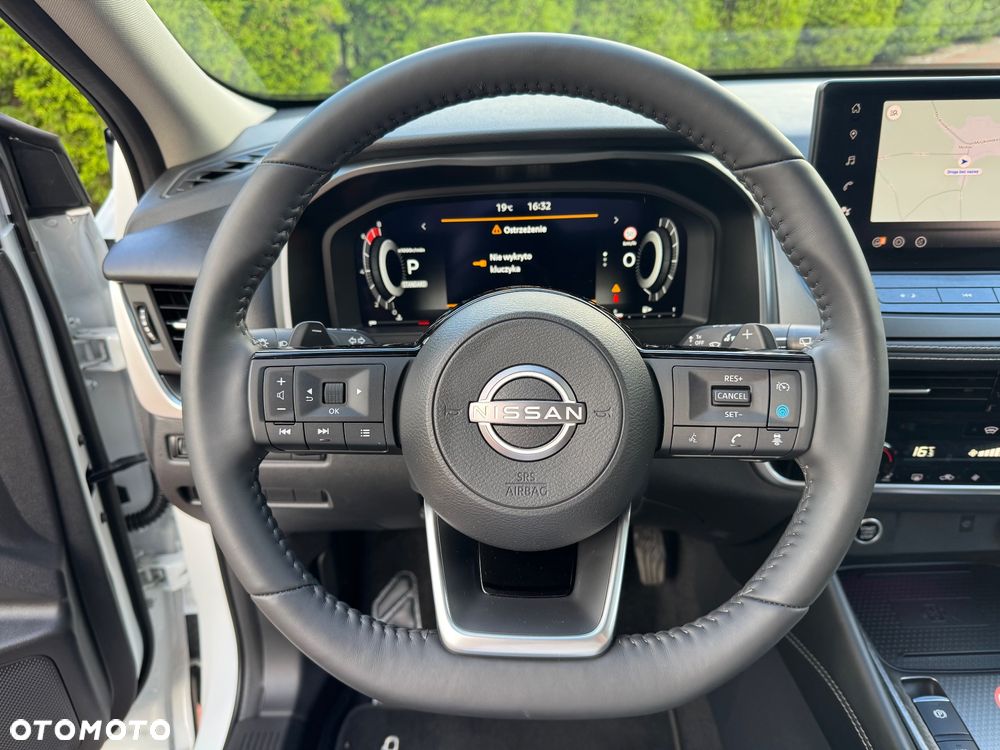 Nissan Qashqai - 14