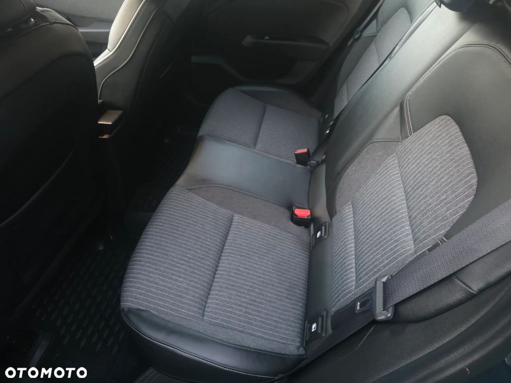 Renault Clio - 35
