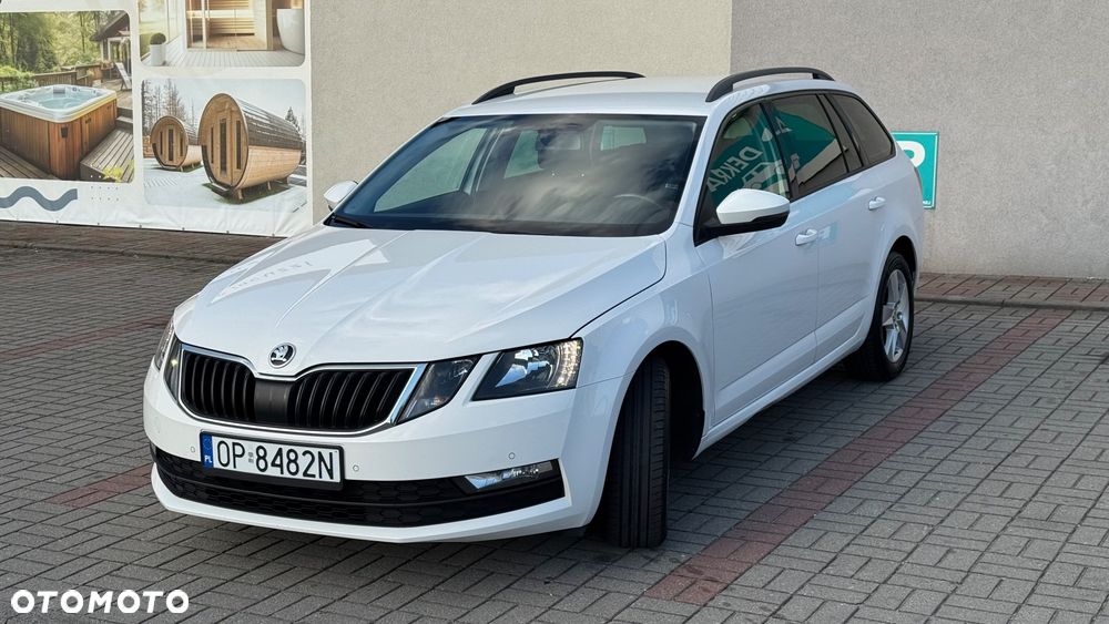 Skoda Octavia 1.6 TDI Ambition - 11