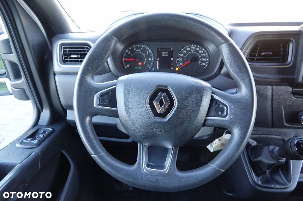 Renault MASTER / DOSTAWCZY / FIRANKA / MANUAL / DMC: 3500KG / 2022 - 26