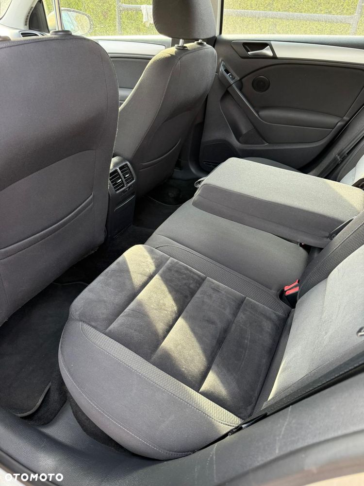Volkswagen Golf 1.4 TSI Highline DSG - 8