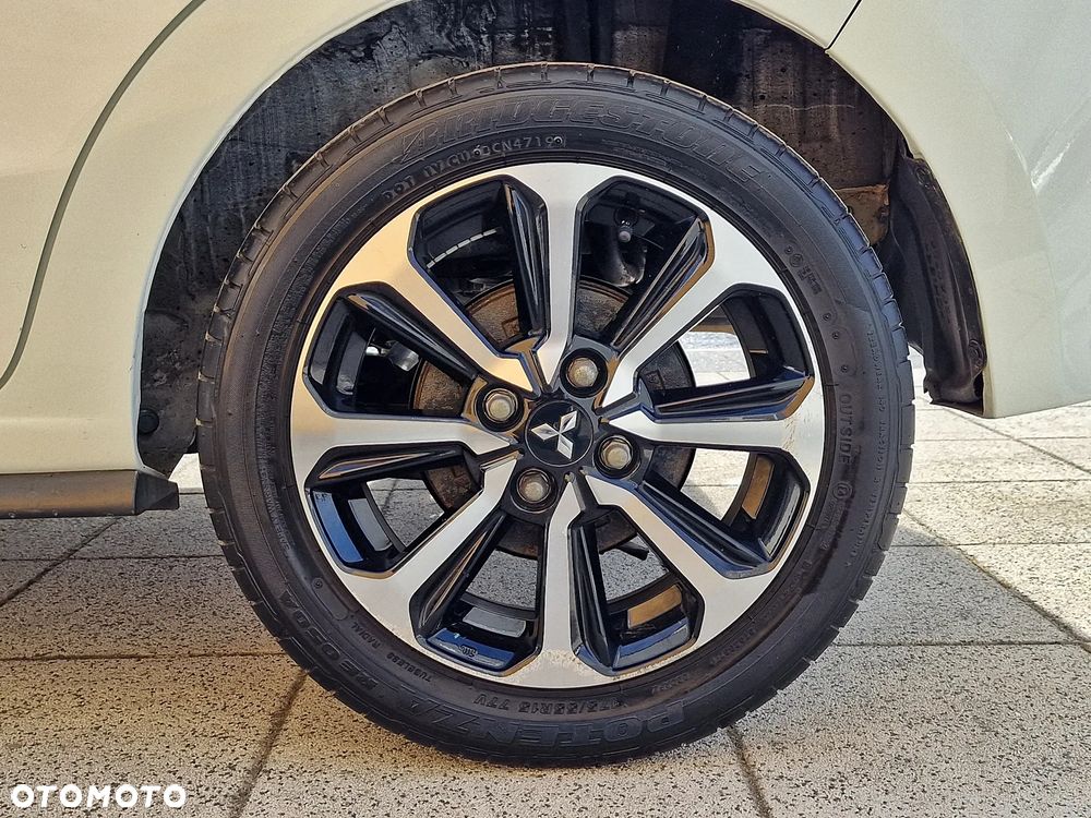 Mitsubishi Space Star 1.2 Intense - 18