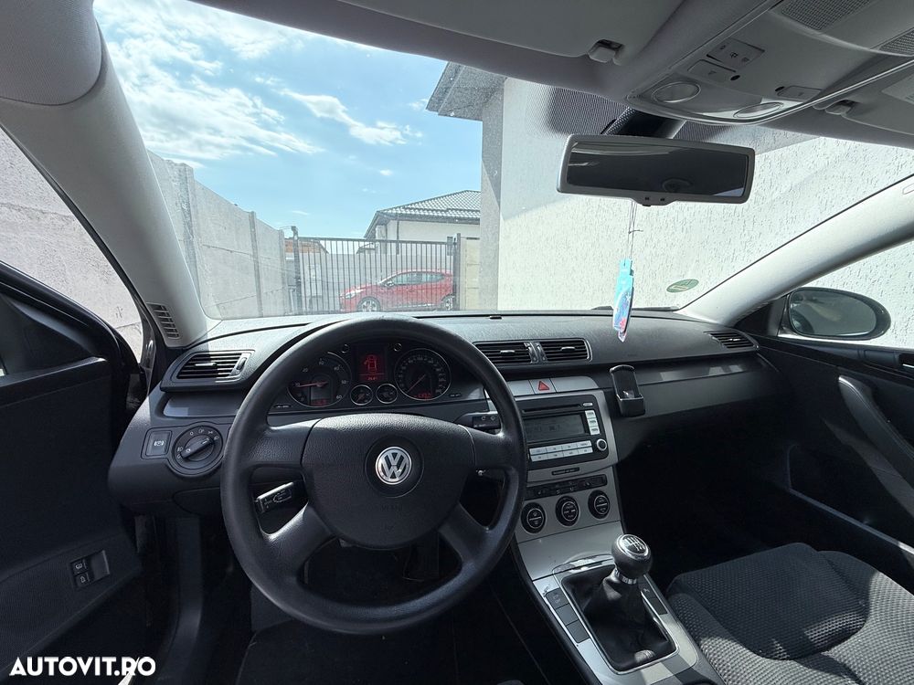 Volkswagen Passat 2.0TDI Comfortline DPF - 1