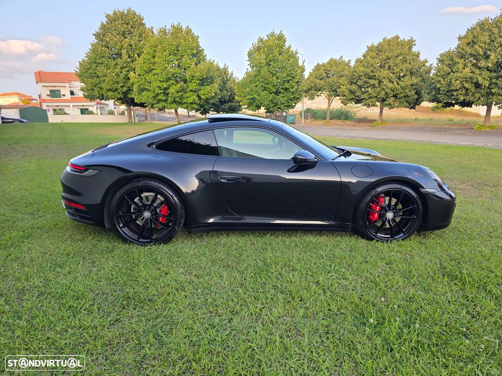 Porsche 911 (992) Carrera PDK - 11