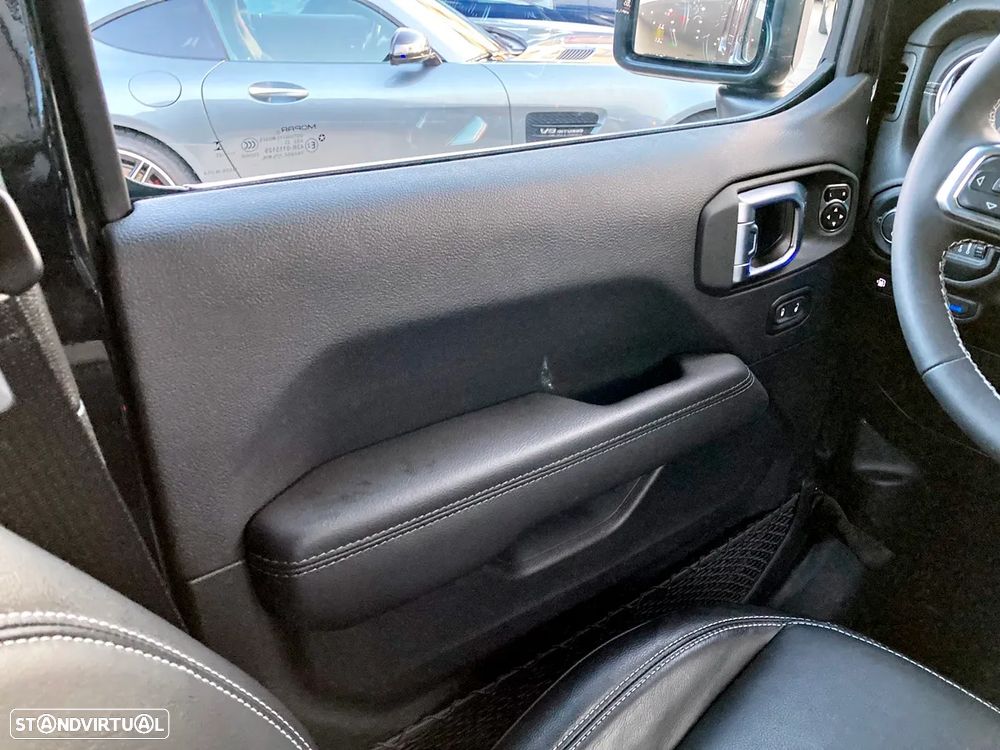 Jeep Wrangler Unlimited 2.0 TG 4xe Sahara - 12