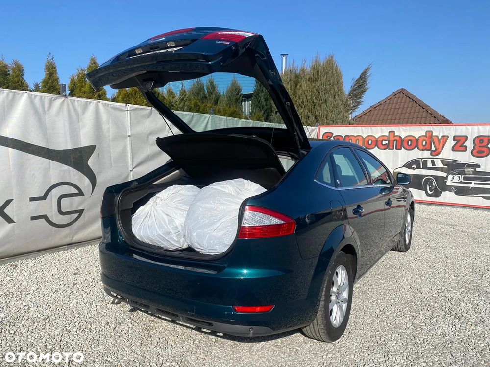 Ford Mondeo 2.0 TDCi Ghia - 17