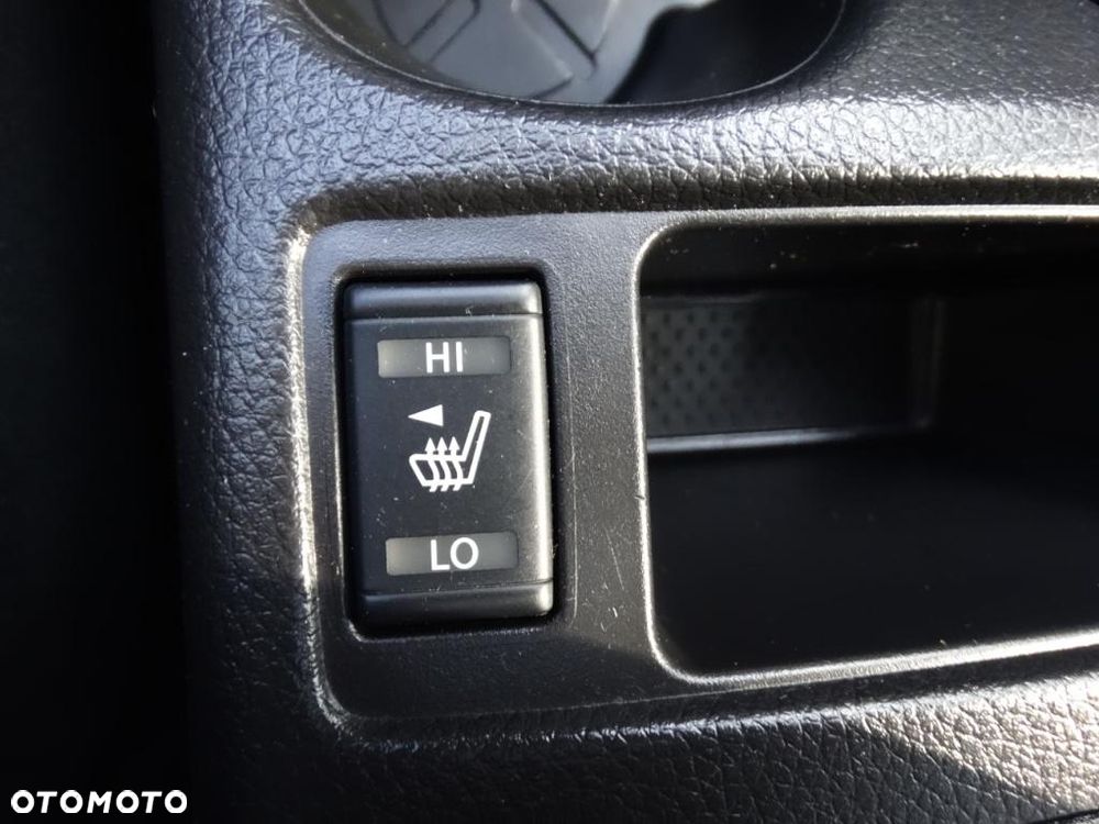 Nissan X-Trail - 16