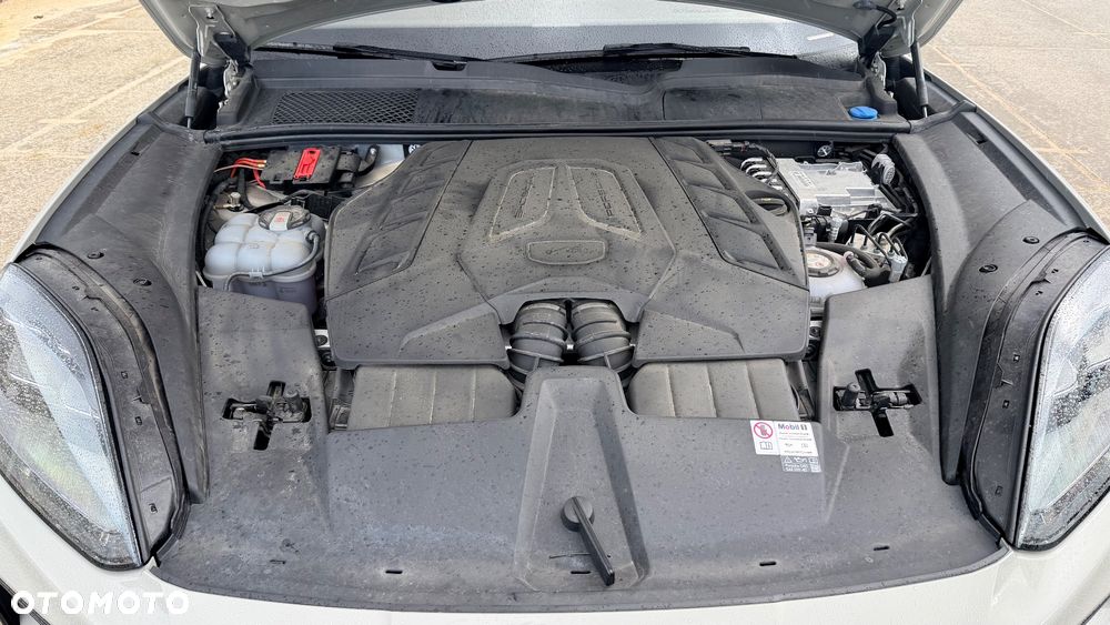 Porsche Cayenne - 15