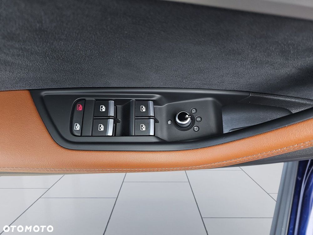 Audi A4 Allroad - 22