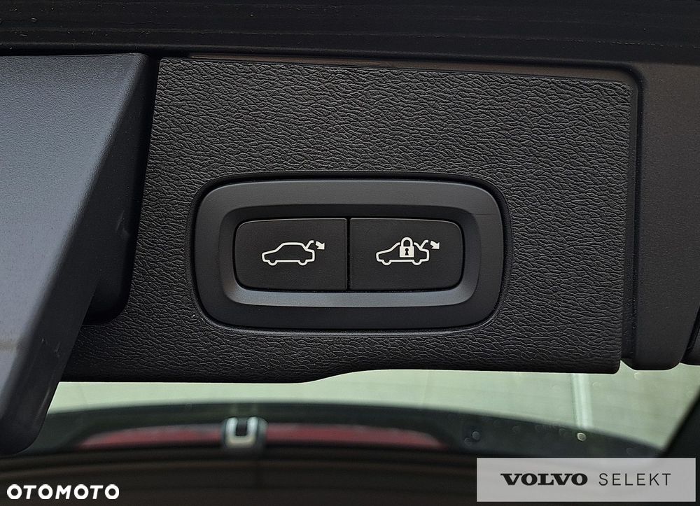 Volvo XC 60 - 25